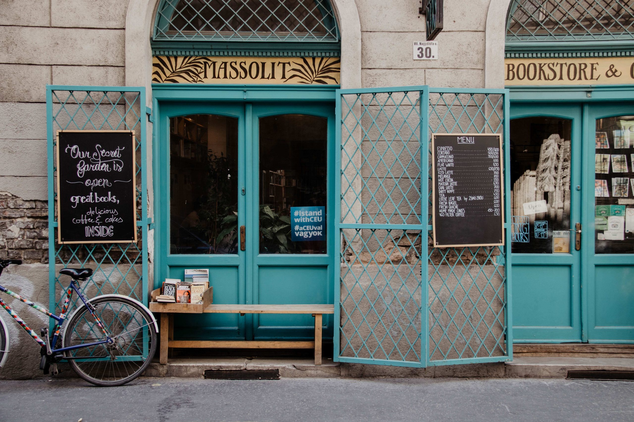 Cafe Tipps Budapest Massolit Books & Café